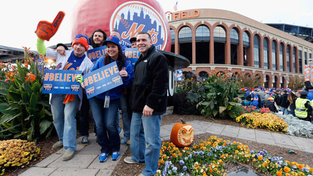 mets-fans-tickets-citi-field.jpg